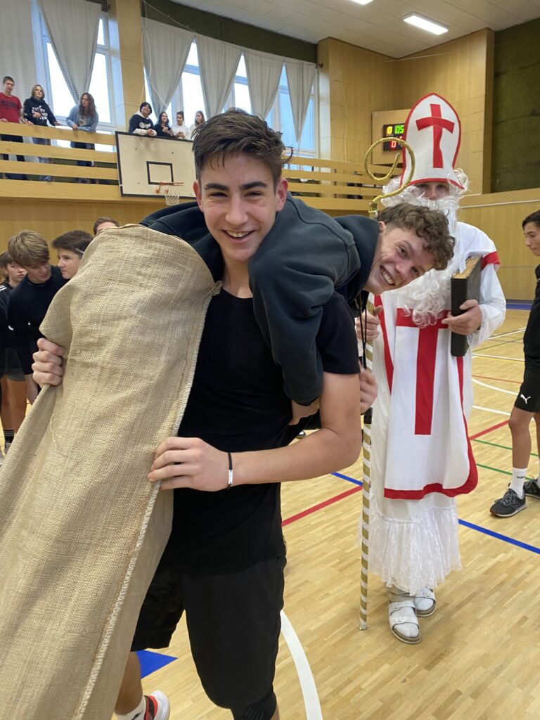 Mikulášský basketbalový turnaj